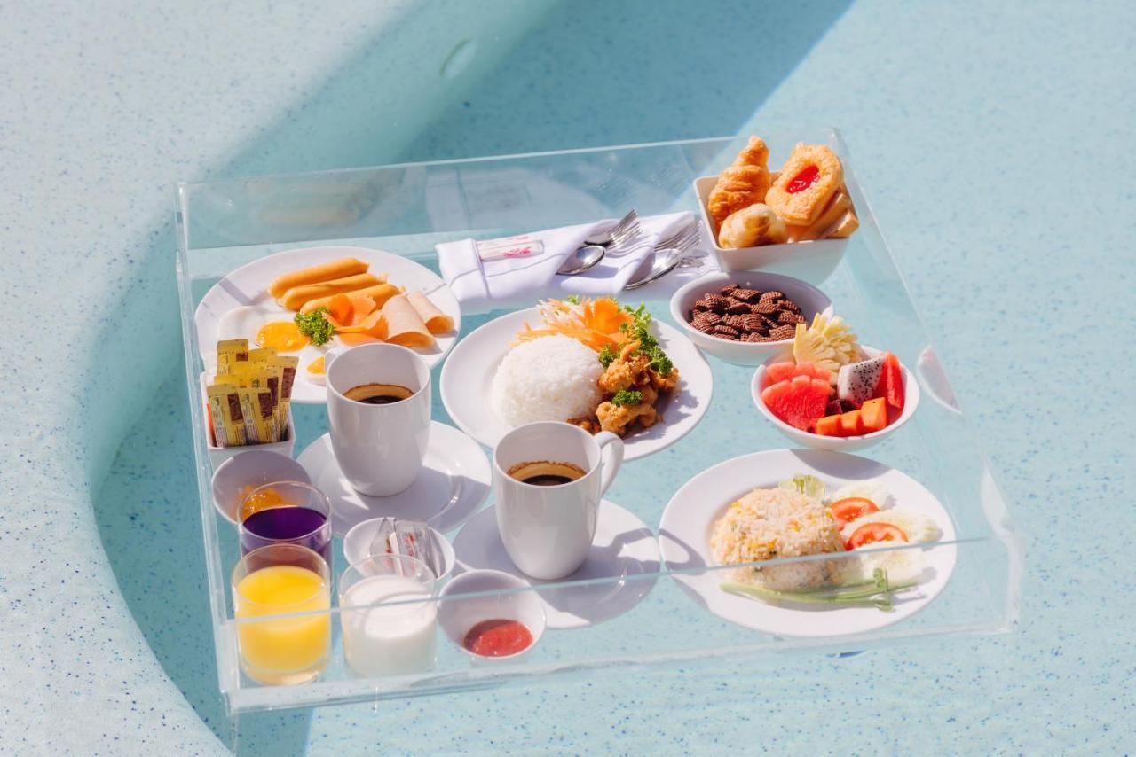 Seabed Grand Hotel Phuket - Sha Extra Plus المظهر الخارجي الصورة A typical inflight meal