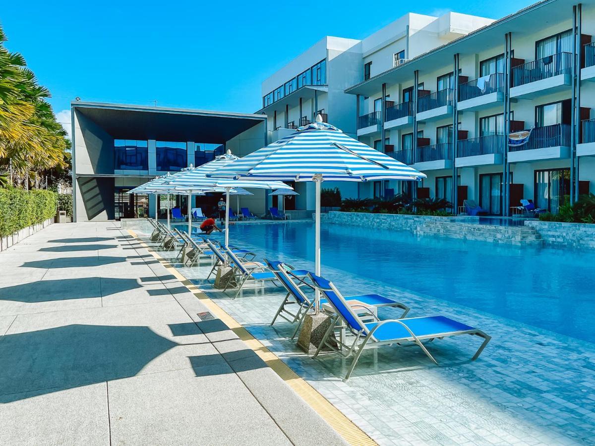 Seabed Grand Hotel Phuket - Sha Extra Plus المظهر الخارجي الصورة The hotel's pool
