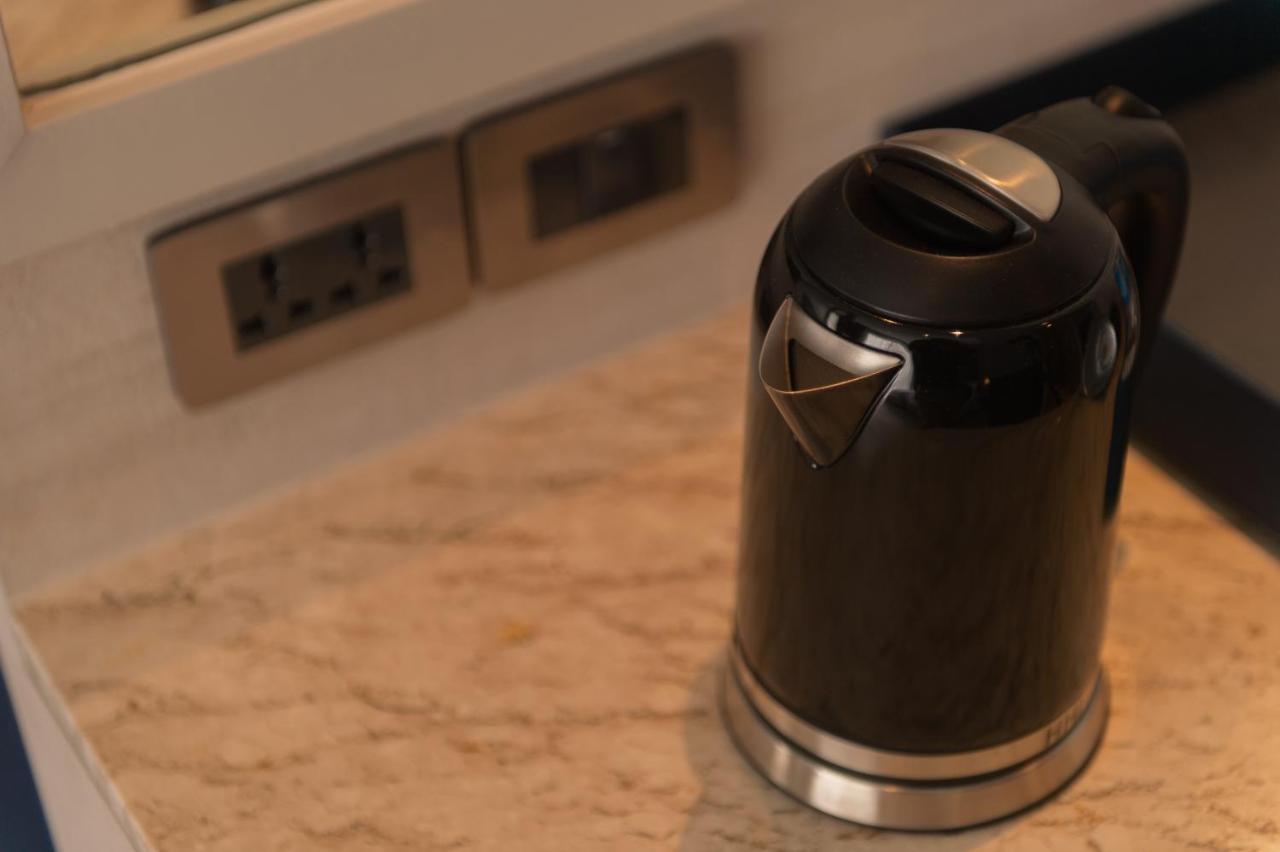 Seabed Grand Hotel Phuket - Sha Extra Plus المظهر الخارجي الصورة A kettle